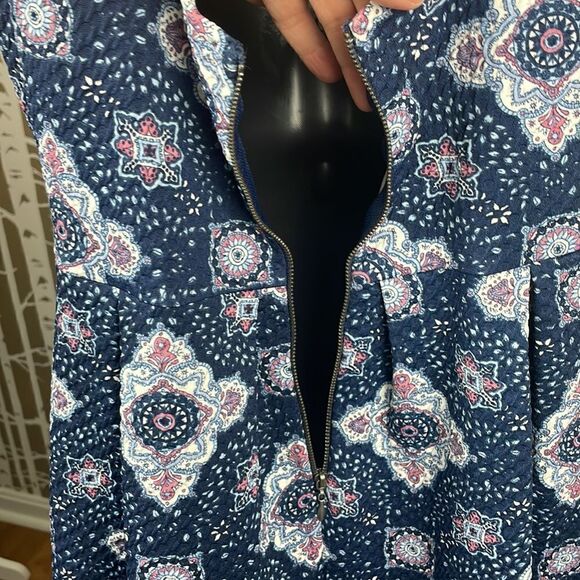 Rewind Textured High Neck Cut Out Fit & Flare Dress Blue Pink sz L - Picture 8 of 14